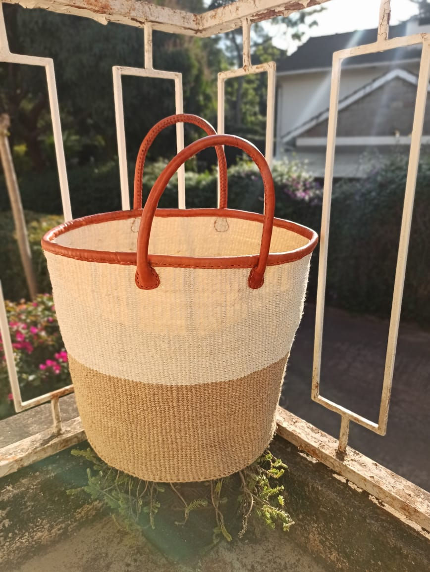 サムネイル： Large Hand Woven Sisal Basket