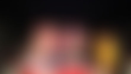 הפקות תיאטרון י"ב