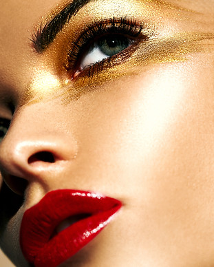 Beautystudio, HydroFacel, Cellulitesbehandlung, 3D HIFU, Permanent Make-Up, Microblading, BB Glow, Lashes, Wimpernverlängerung, Wimperverdichtung, Microneedling, Zahnbleaching, Plasma Pen, Microhaar Pigmentierung, Schulungen, Kosmetikinstitut, Hamburg