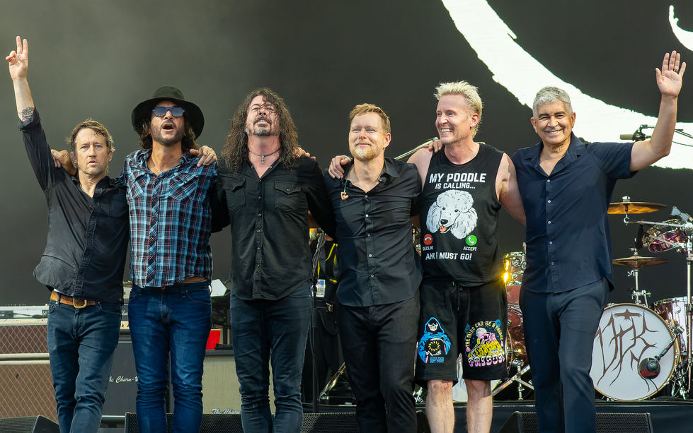 FOO FIGHTERS