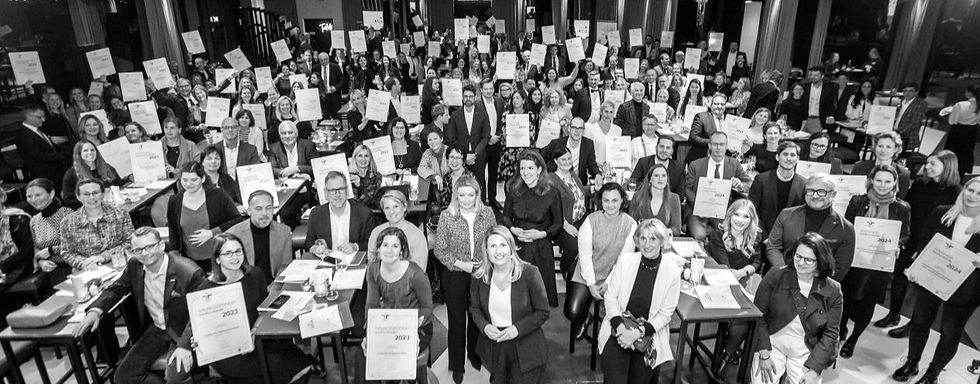 Zertifikatsverleihung 2024_edited_edited.jpg