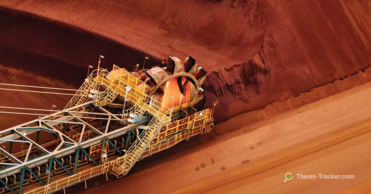 Recent fund manager insights highlight Mineral Resources' operational progress and governance improvements, while cautioning about financial leverage and commodity volatility.