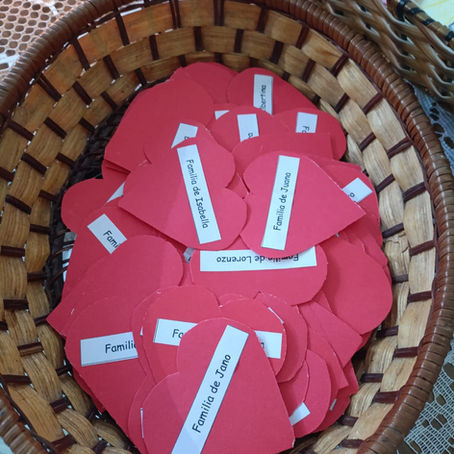 Taller de oración, 6° grado se prepara para recibir la confirmación.