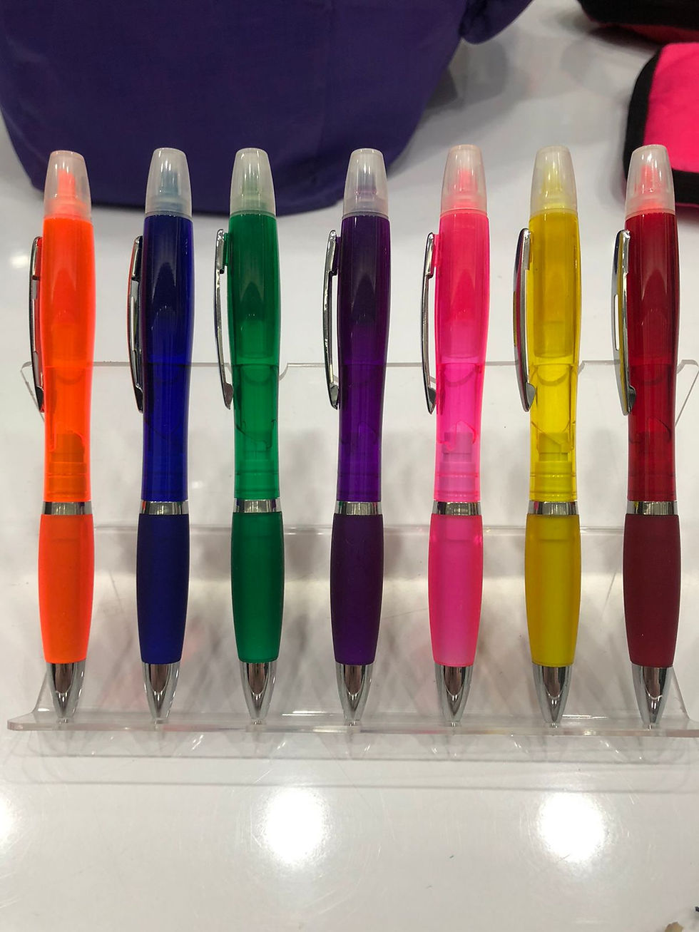 Miniatura: Bolígrafo Plástico con Marcatextos "Splash" - Versatilidad y Color para tus Promociones