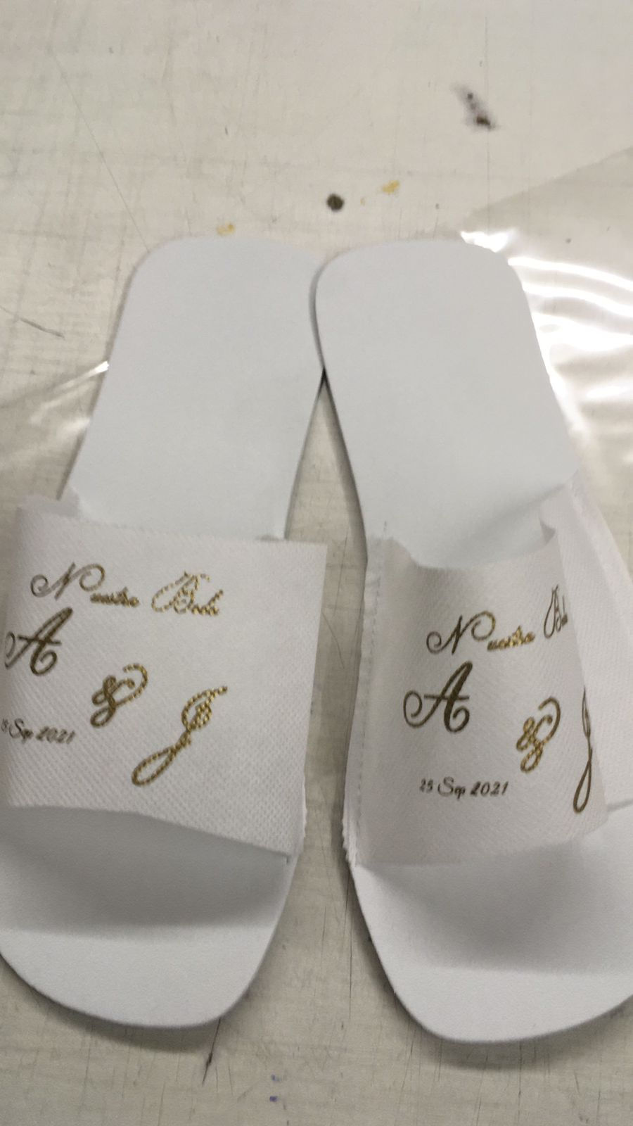 Miniatura: 50PZA PANTUFLA DE TELA SMS  "DESECHABLES"
