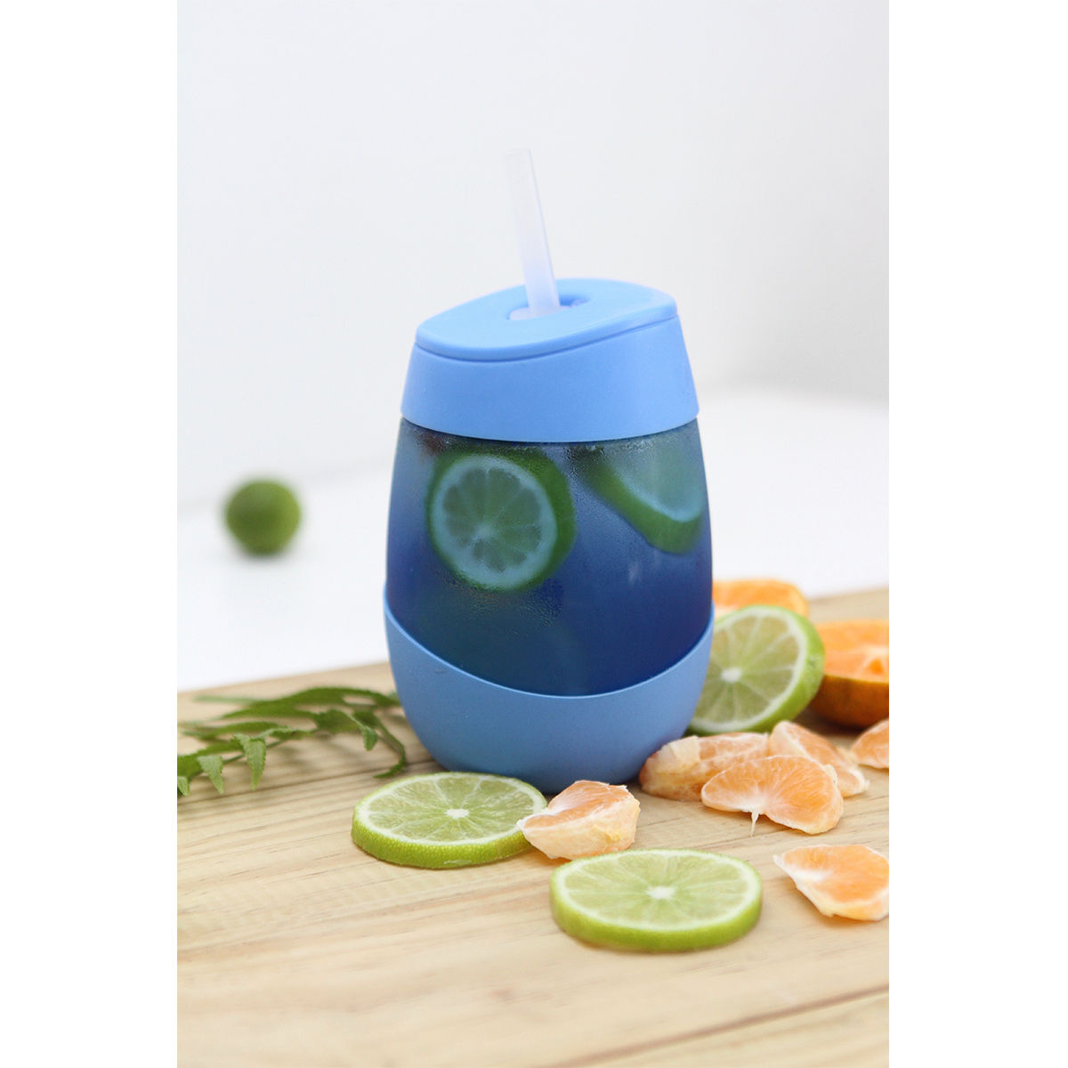 10PZAS VASO DE PETG CON TAPA Y BASE DE SILICÓN Y POPOTE "MELI"