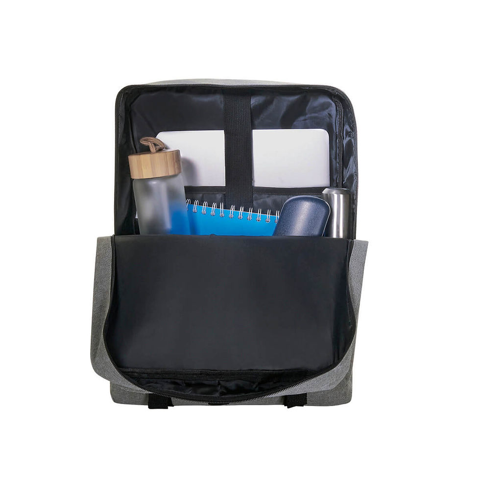Miniatura: Mochila "PET" con Bolsa Principal y Aditamento para Audífonos – Práctica y Moderna para Uso Diario