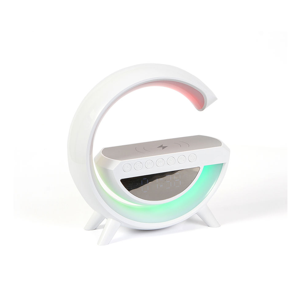 Miniatura: 10PZAS BOCINA INALÁMBRICA MULTIFUNCIONAL CON CARGADOR Y LÁMPARA  "JAZ"