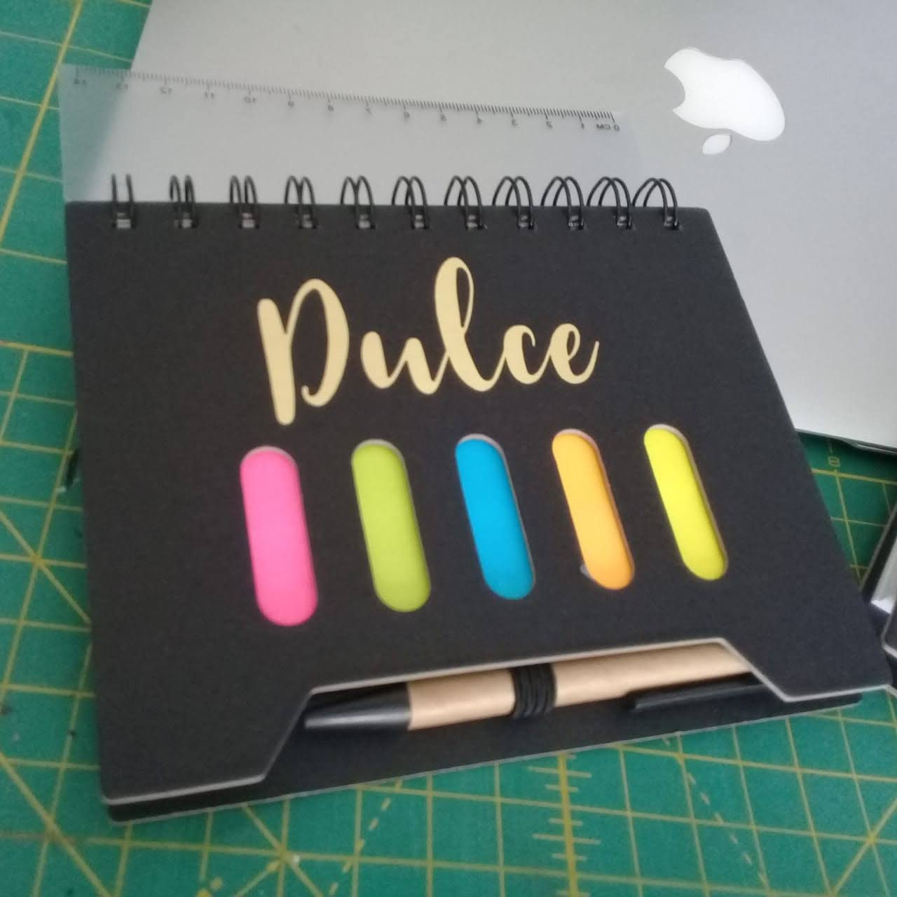 LIBRETA ECOLÓGICA NEGRO CON BOLÍGRAFO "ETA ECO" MAESTROS