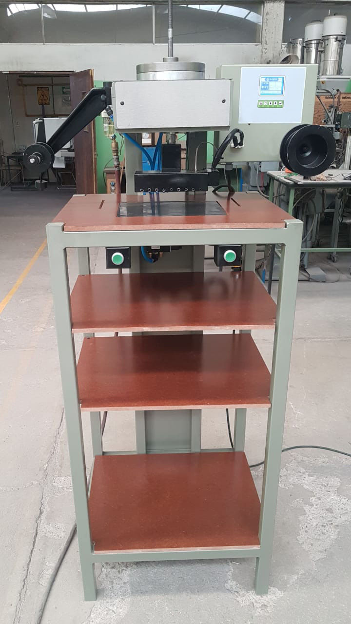 Miniatura: Máquina de Hot Stamping para Aplicación de Foil