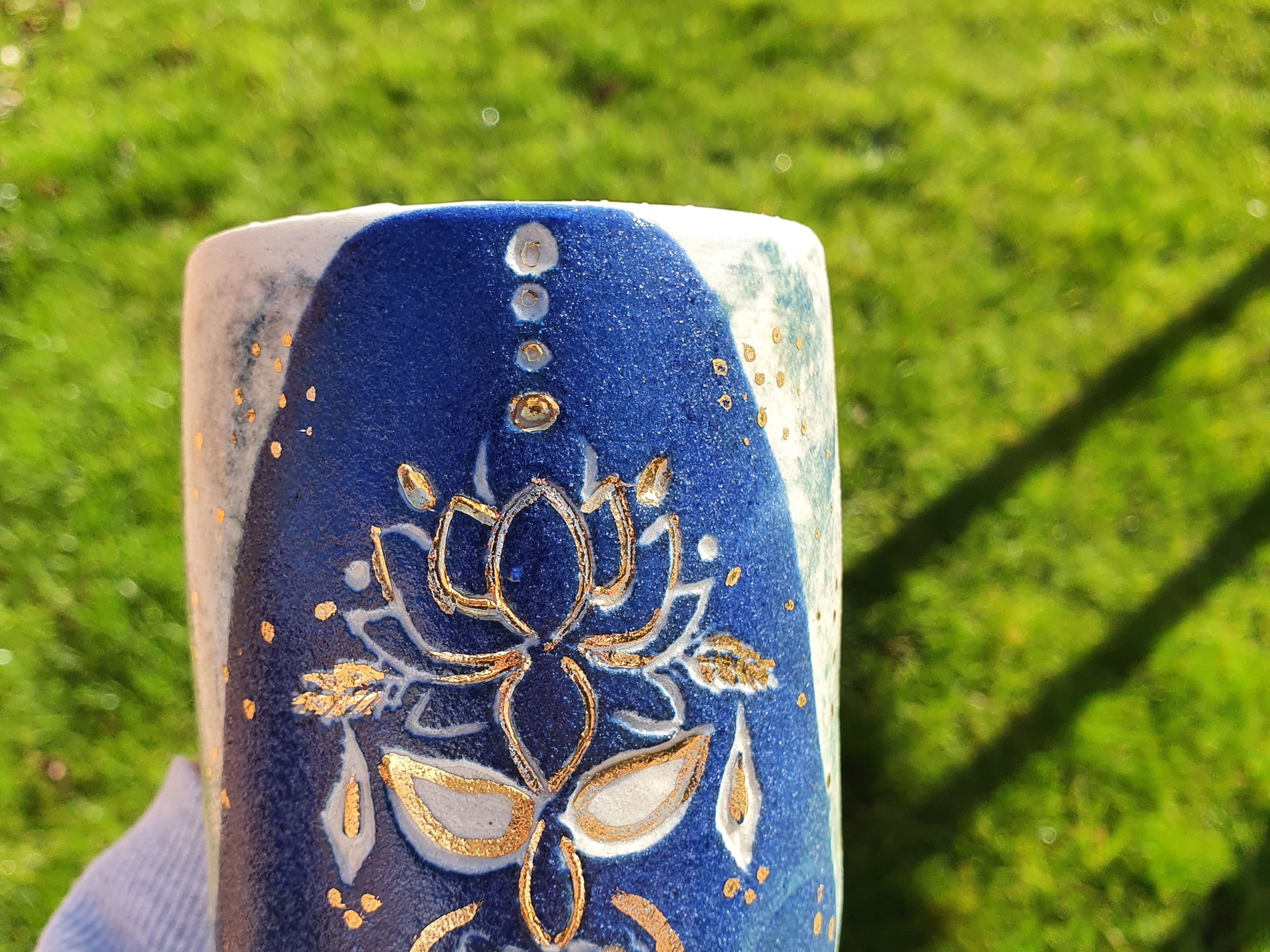 Lotus mug