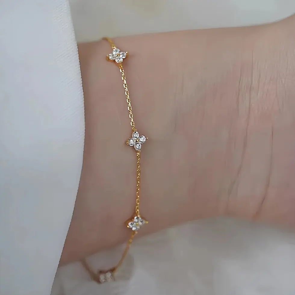 Thumbnail: New Stainless Steel Zircon Necklaces for Women 18K Gold Plated Four Leaf Grass C