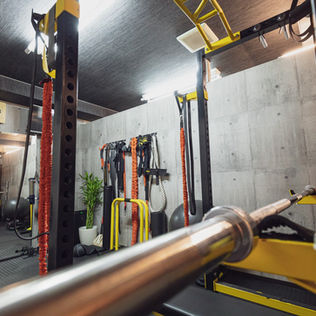 パーソナルジムの平均月謝はいくら?料金相場・利用者層・ジム選びのポイントを解説