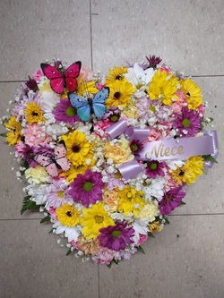 Small Solid Heart w Butterflies