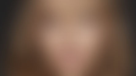 Maria Salarich has a request from Lauren Gibson, Metropolitan Talent Agency!