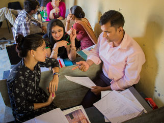 Academy Teacher Offers Training in Delhi