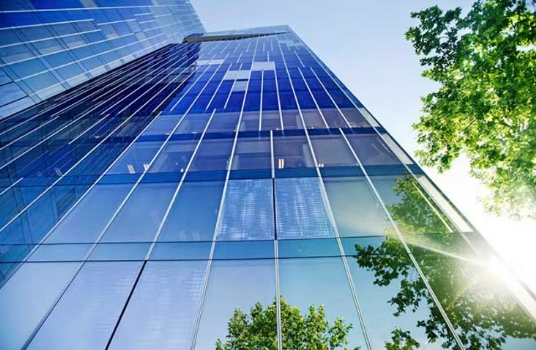 Sistemas de fachadas: soluções que unem estética e desempenho