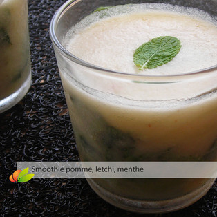 Smoothie pomme, letchis et menthe