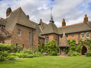 Ideals vs Reality: Craft, Labour, and the Domestic Interior