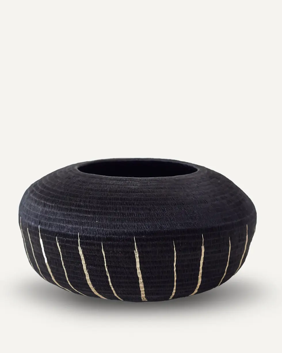 Lagrima Basket | Handwoven Werregue Palm, Black & White