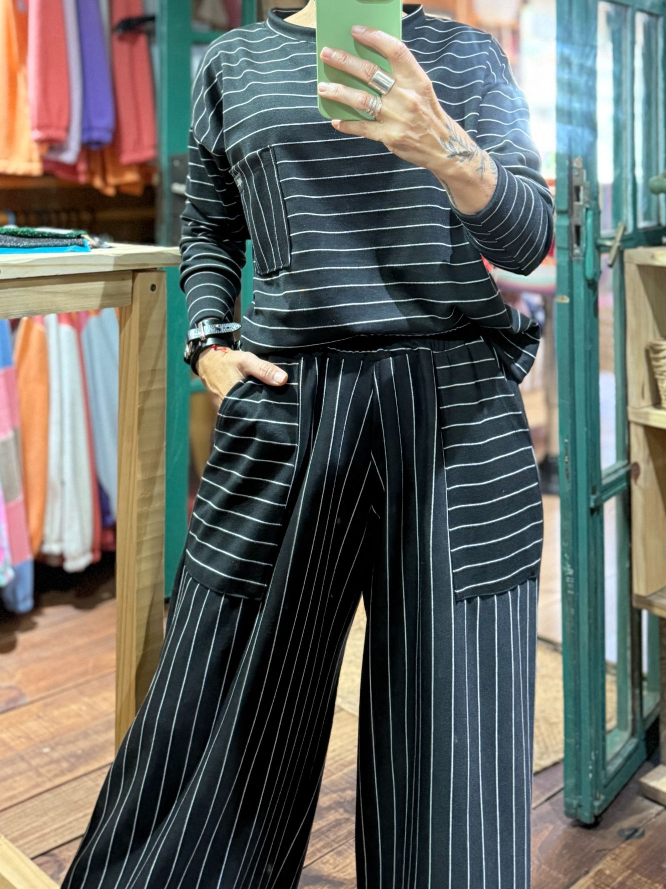 pantalon nube rayado negro
