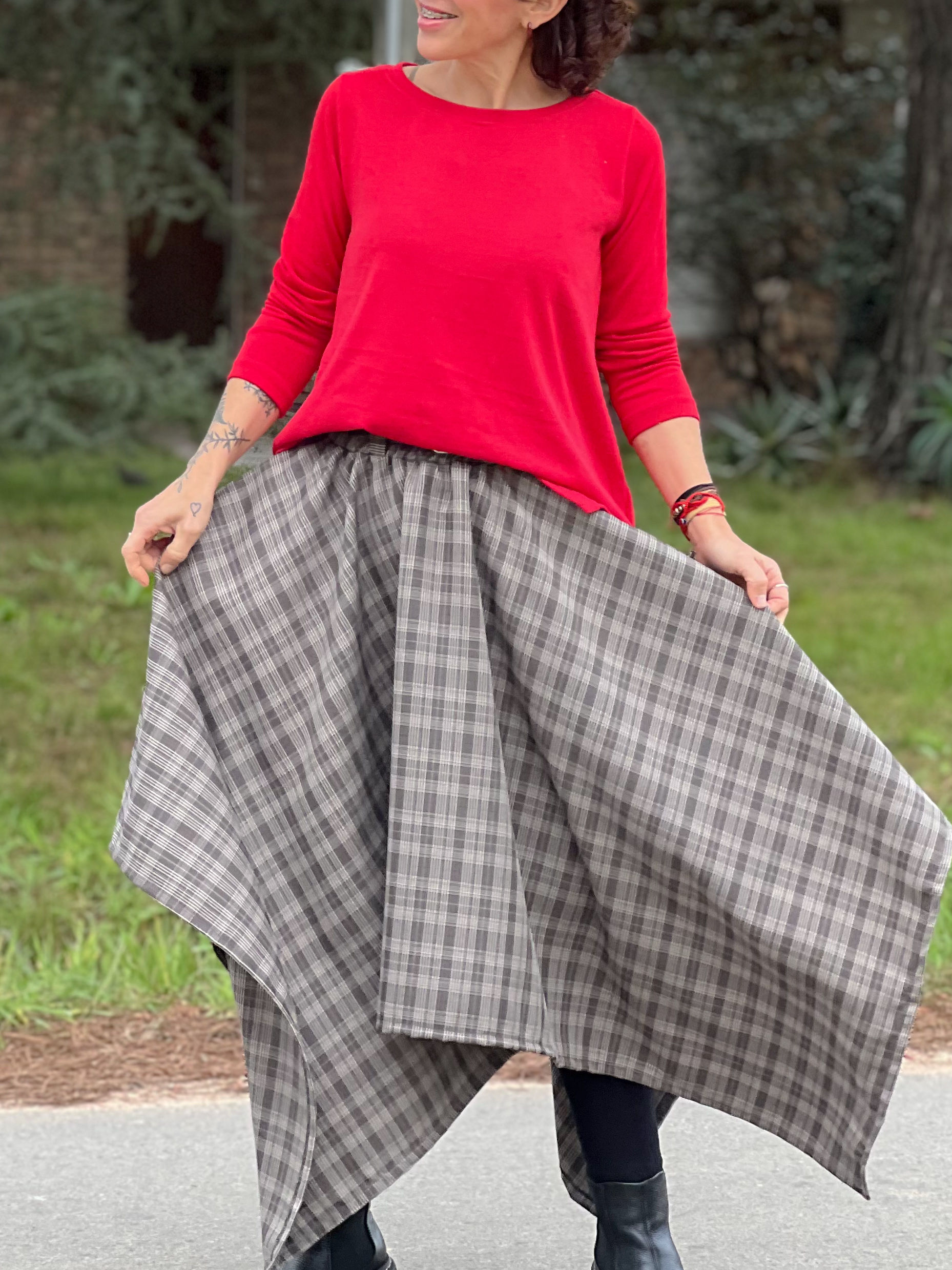pollera travesia gris