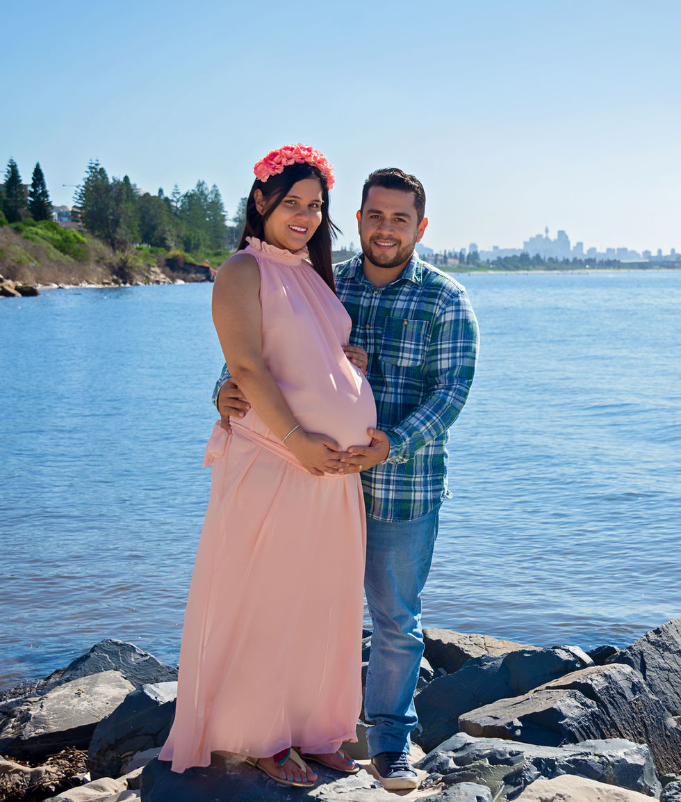 Stylish and comfortable maternity wear for your perfect photoshoot