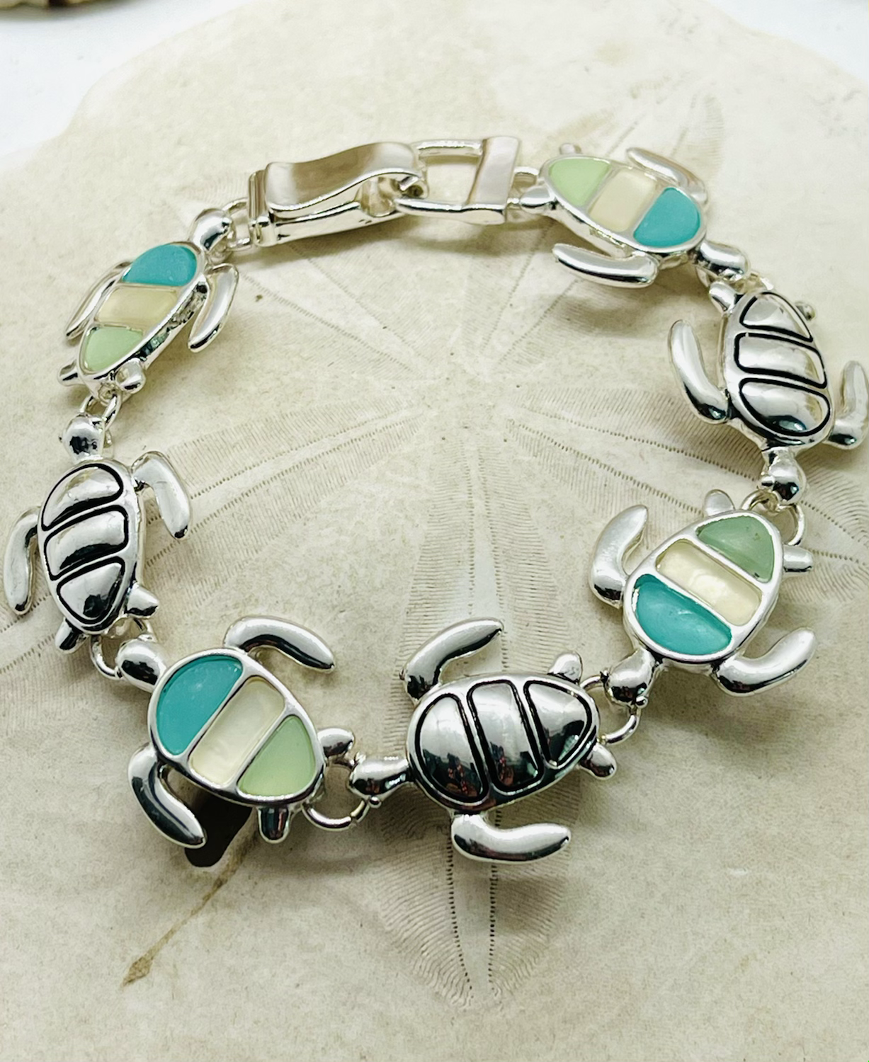 Turtle bracelet 