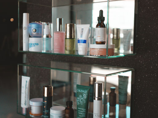 4 Ways to Get Rid of Age Spots At Home