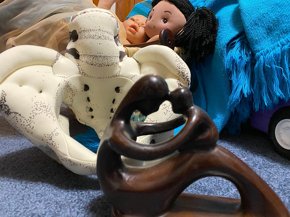 a variety of babies, pelvis and mommy and baby
