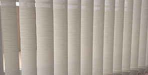 lamas de cortinas vertical corna motorizada