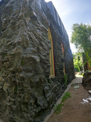 Piletas de agua, cascadas de agua, fuentes de agua para jardín, esculturas, figuras de fibra de vidrio, corpóreos chile, gigantografías,  tematizaciones , cascadas para piscinas, piletas para piscinas, muros de agua, moldes, monos gigantes, clases de resina, clases de moldes