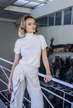Yuliia@DreamAgency