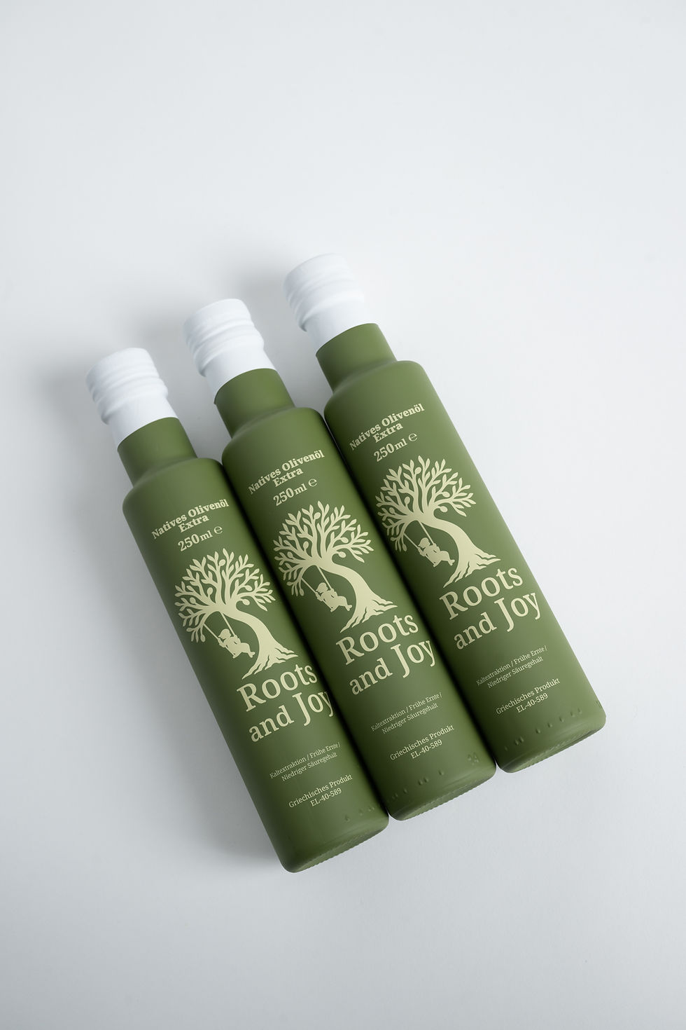 Thumbnail: Roots and Joy Premium Olivenöl – 3er Pack (250ml)