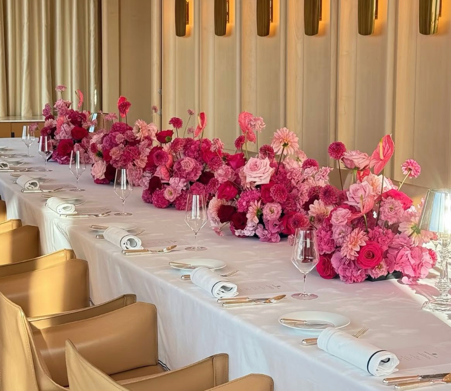 Thumbnail: Low Centerpiece