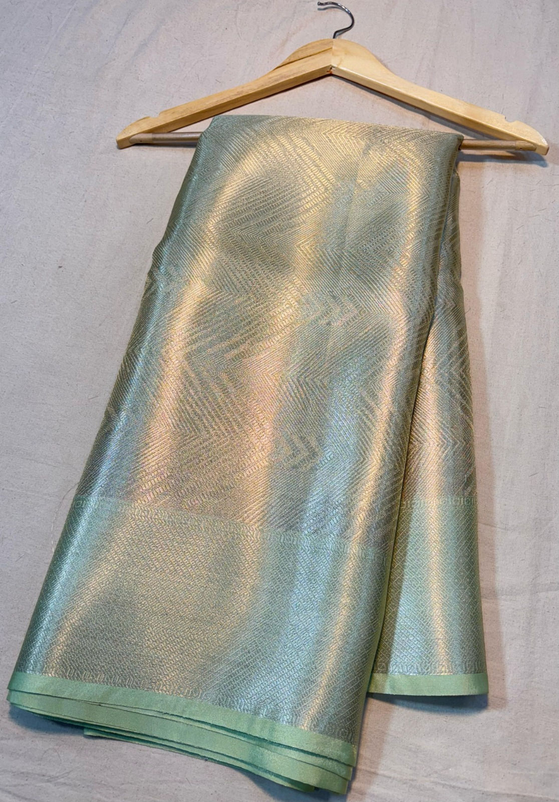 Banarasi Tissue Silk Saree Code- AGT00119