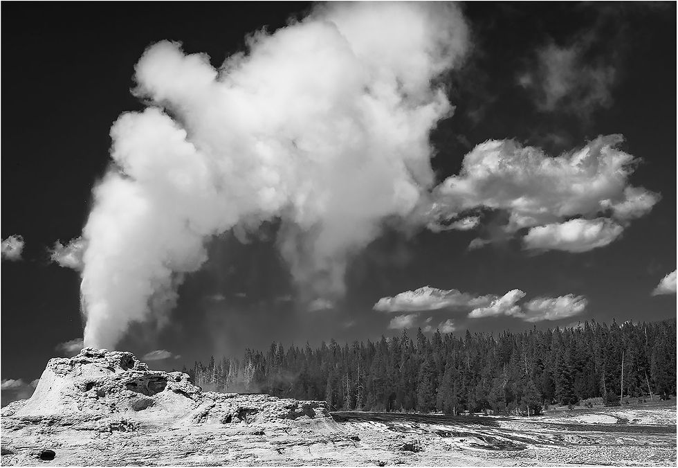 Castle Geyser by Dan 2021