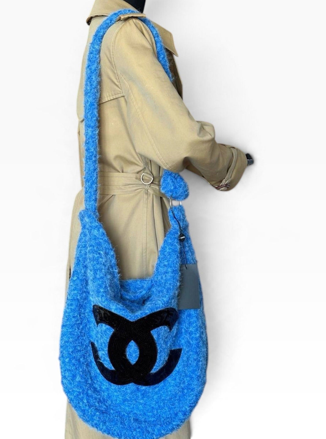 VIP/GWP Blue Fuzzy CC Hobo Bag with Pouch