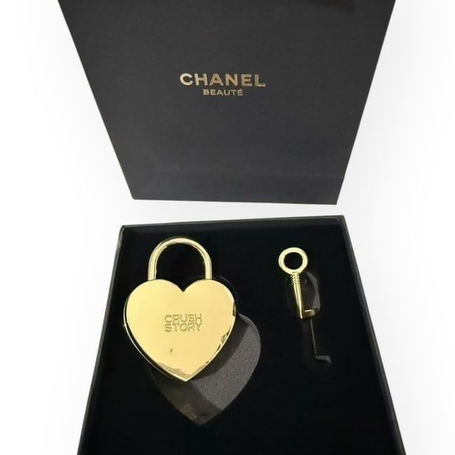 VIP/GWP Gold Heart Padlock & Key