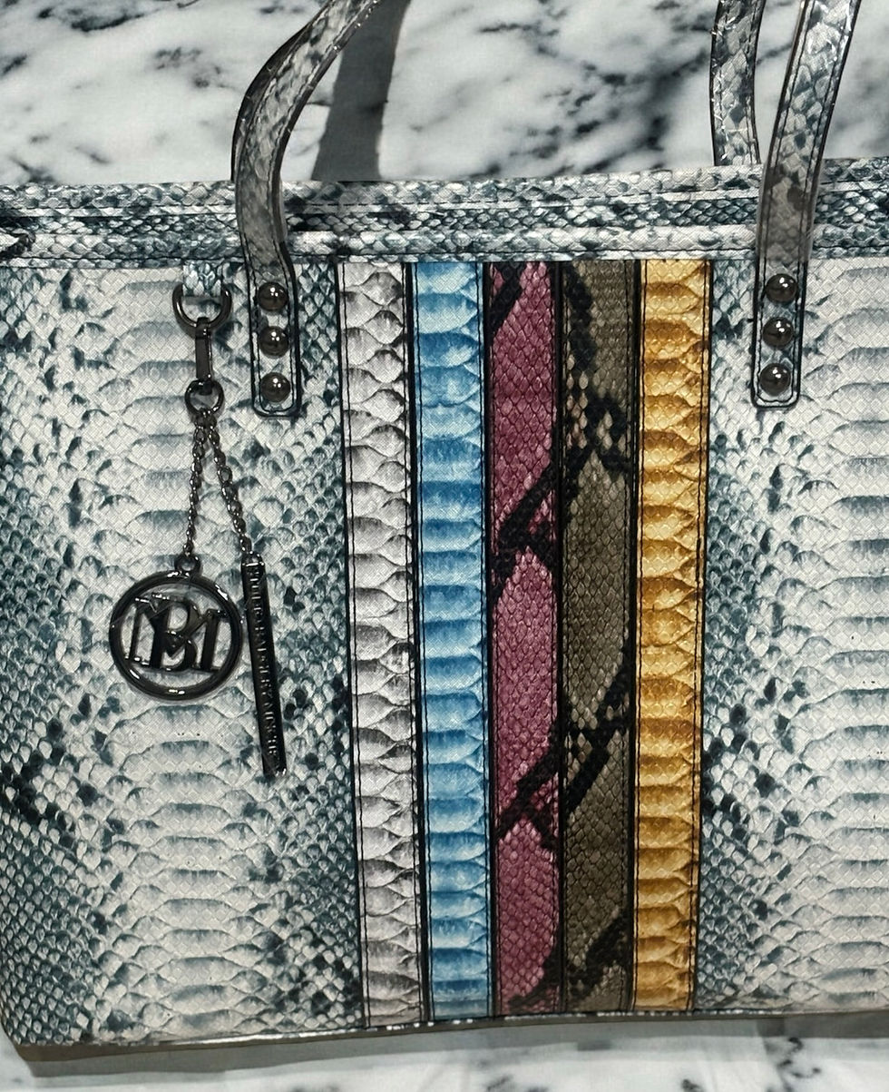 Thumbnail: Badgley Mishka Large Snake/Tote