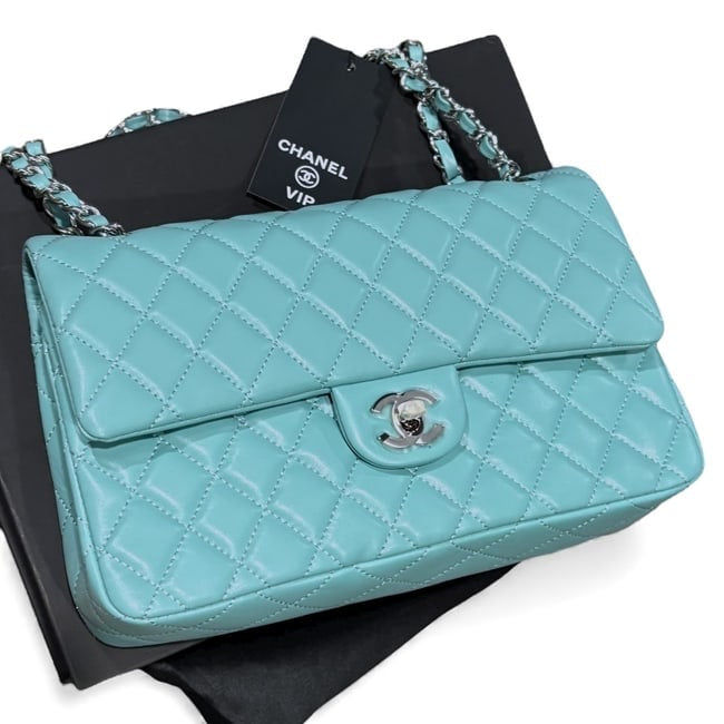 VIP/GWP Turquoise Quilted Flap Shoulder Bag