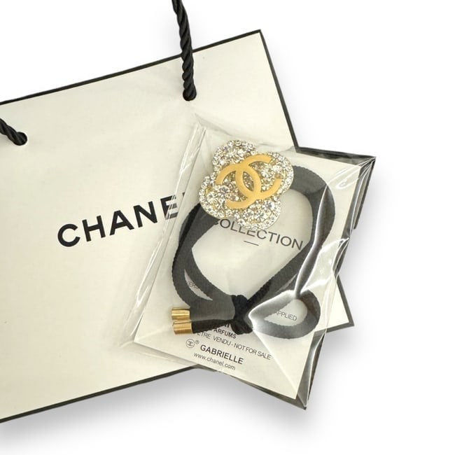 Thumbnail: VIP/GWP Crystal Flower Gold CC Scrunchie