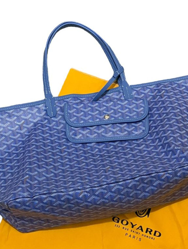 Thumbnail: VIP/GWP Pearly Blue St Louis Tote & Pouch