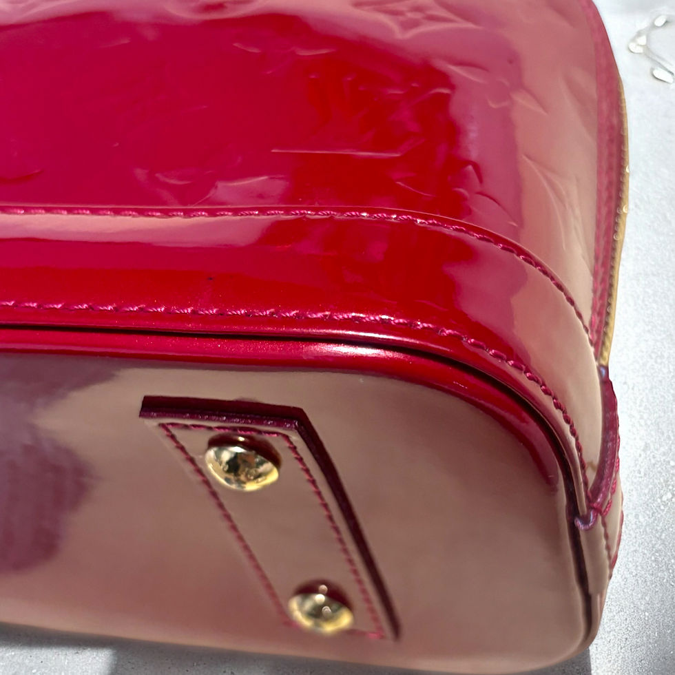 Miniaturbild: Red Vernis Louis Vuitton Alma BB