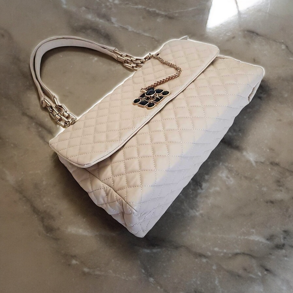 Миниатюра: CHANEL Grand Shopping Shoulder Bag