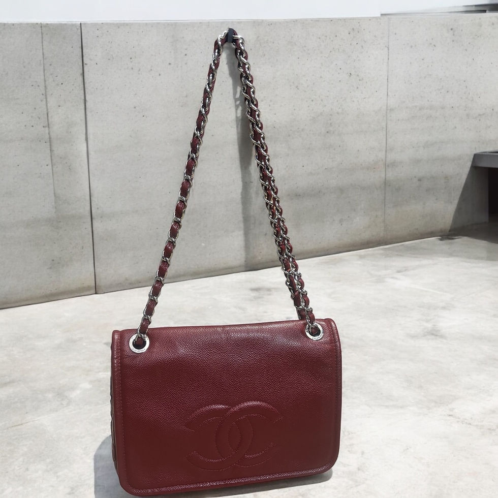 الصورة المصغرة: Large Chanel Caviar Timeless CC Flap Bag