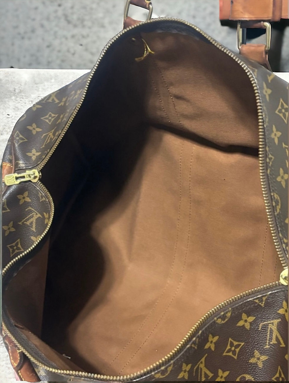 Miniaturbild: Vintage Monogram Louis Vuitton Keepall 55 