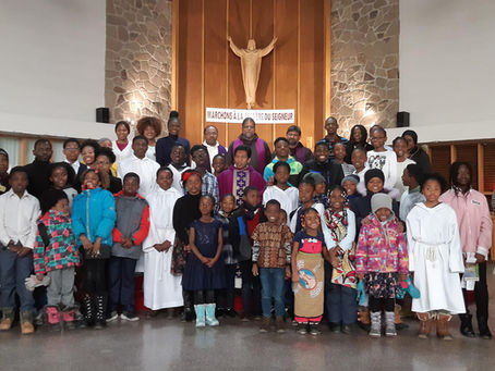 Messe de jeunes à la paroisse Saint Michel 
(Montréal) 