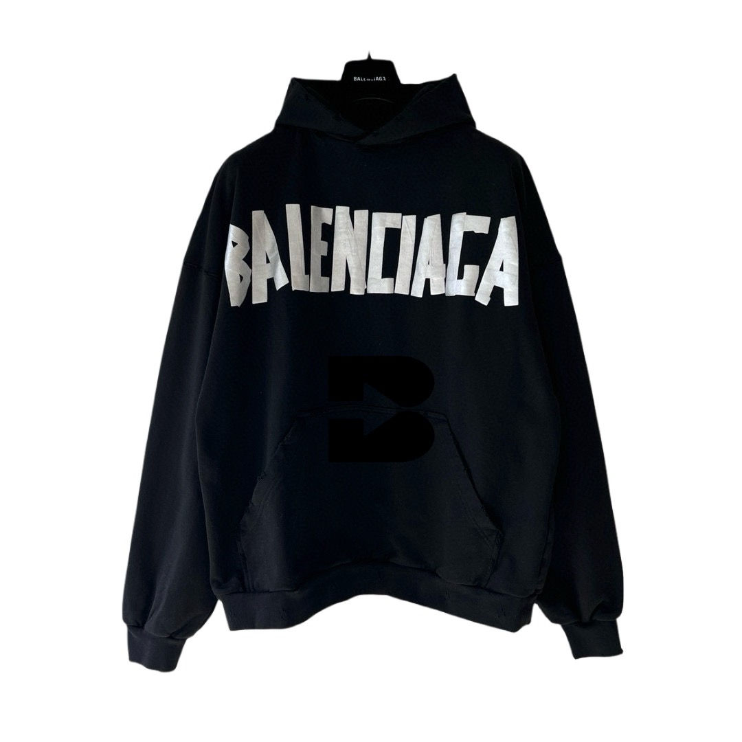 BALENCIAGA