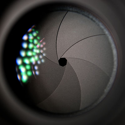 APERTURE CREATIVE WALLPAPER